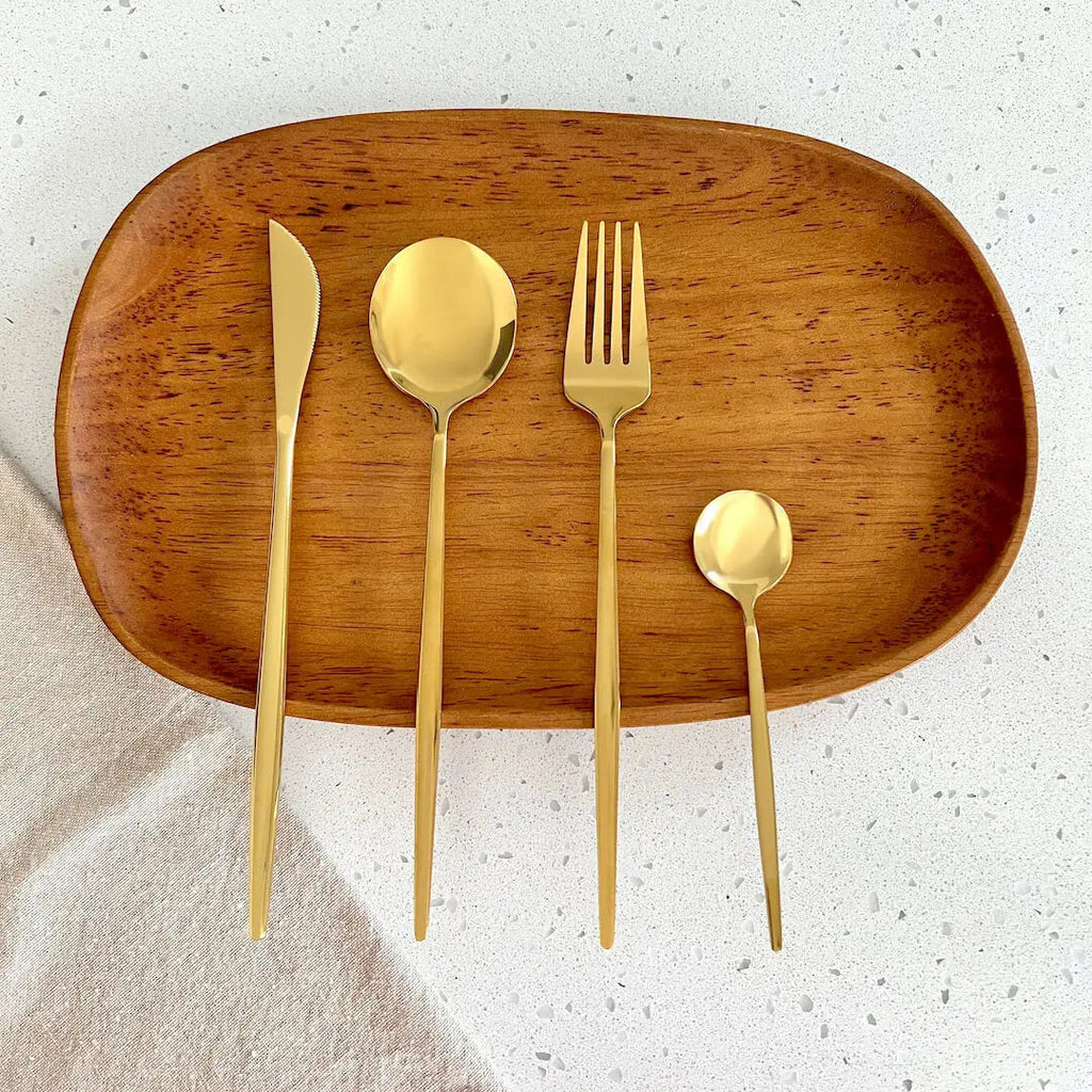 Besteck Set aus Edelstahl mit schlanken Griffen, modernes Design - Ansicht 3