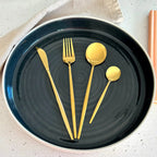 Besteck Set aus Edelstahl mit schlanken Griffen, modernes Design - Ansicht 5