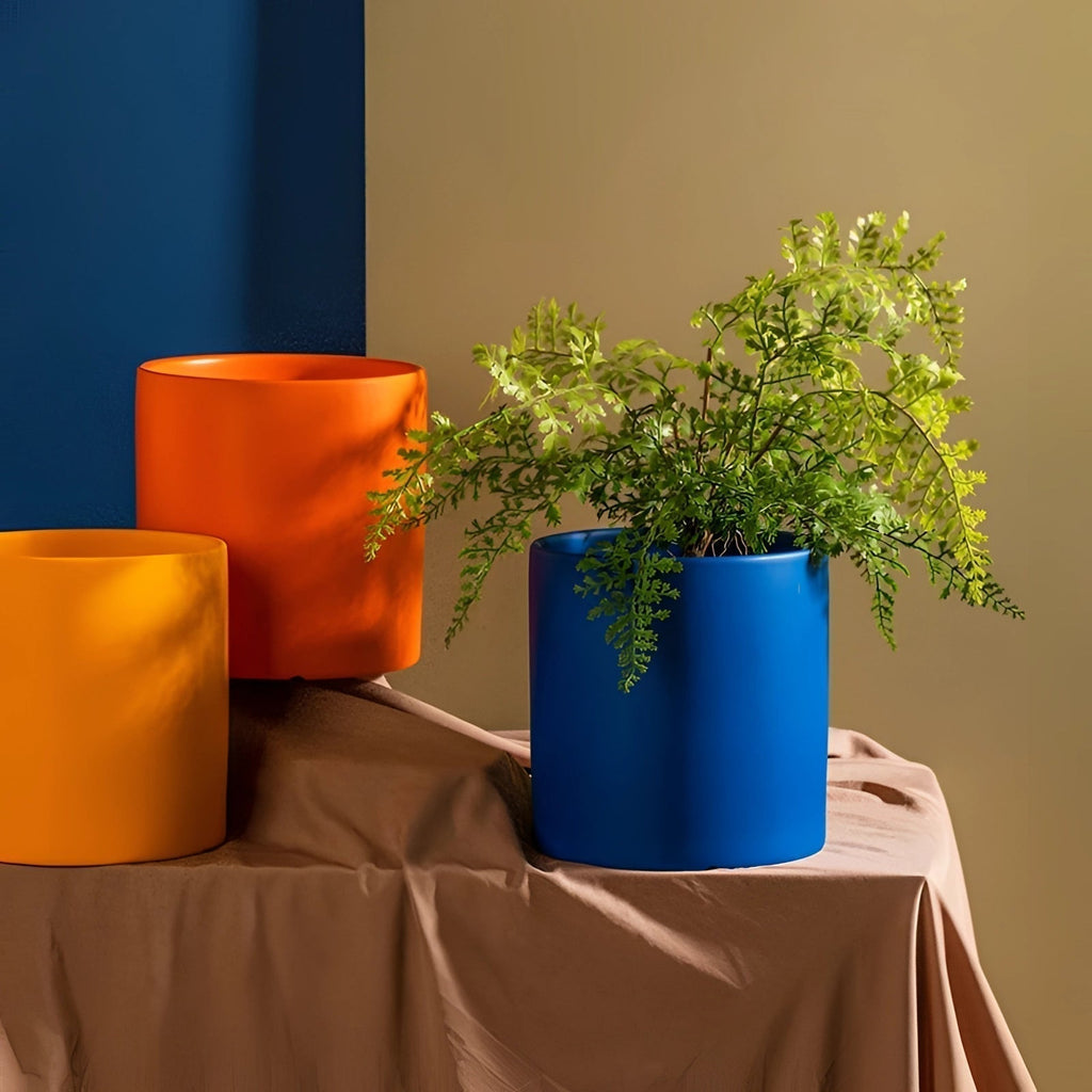 Blumentopf aus glasierter Keramik mit Ablaufloch für Innenräume