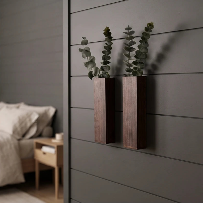 Blumentopf aus Massivholz zur Wandmontage, schmale Wandvase