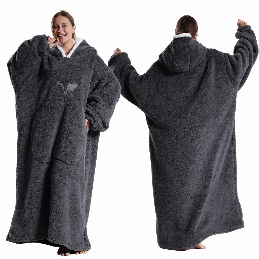 Decke Damen mit Ärmeln aus Fleece, Sherpafutter und Kapuze - Ansicht 13