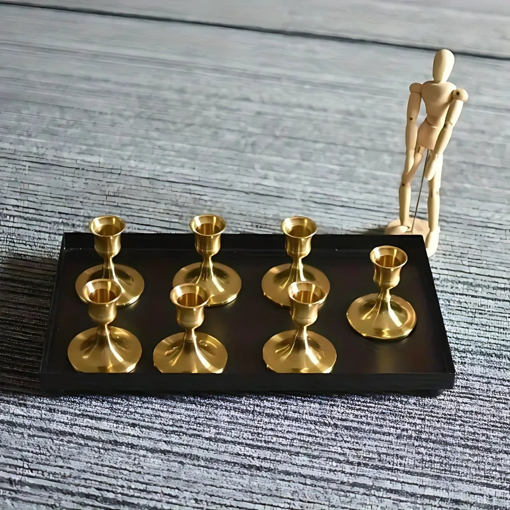 Kerzenständer aus Eisen, pulverbeschichtet im klassischen Stil