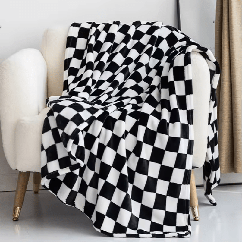 Kuscheldecke aus Flanell-Fleece, weich und warm mit Karomuster