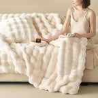 Kuscheldecke aus Teddyfleece, beidseitig weich und wärmend - Ansicht 2
