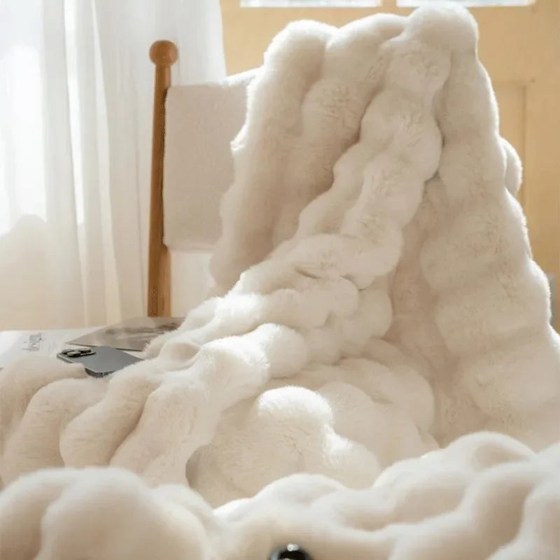Kuscheldecke aus Teddyfleece, beidseitig weich und wärmend - Ansicht 8