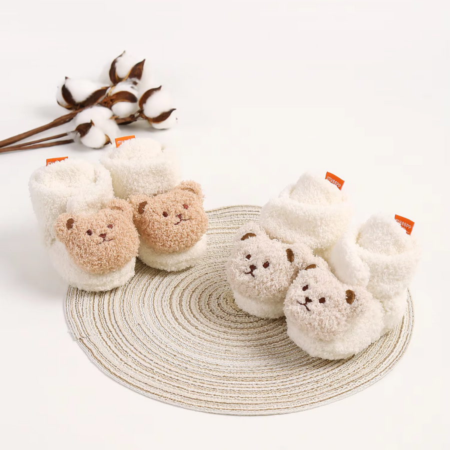 Kuschelsocken Unisex für Babys, warm und weich mit Bärenmotiv