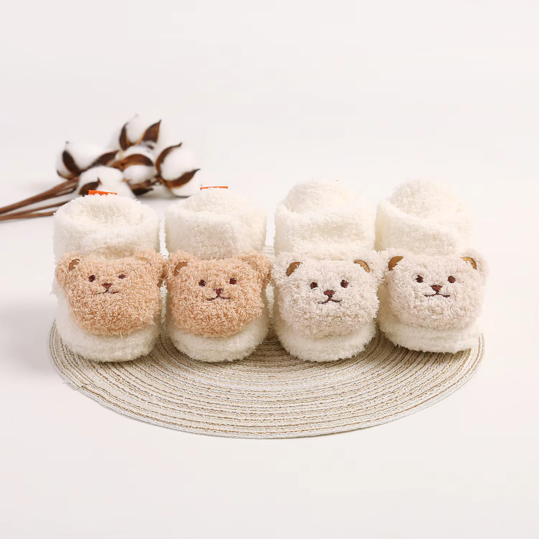 Kuschelsocken Unisex für Babys, warm und weich mit Bärenmotiv