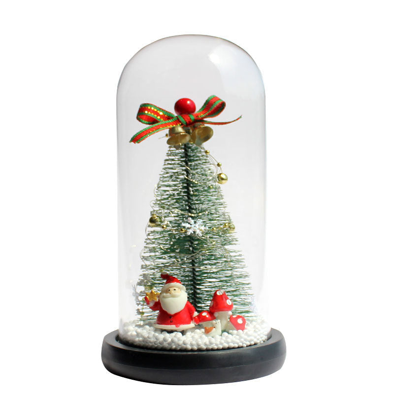 LED Weihnachtsbaum unter Glaskuppel mit warmer Beleuchtung