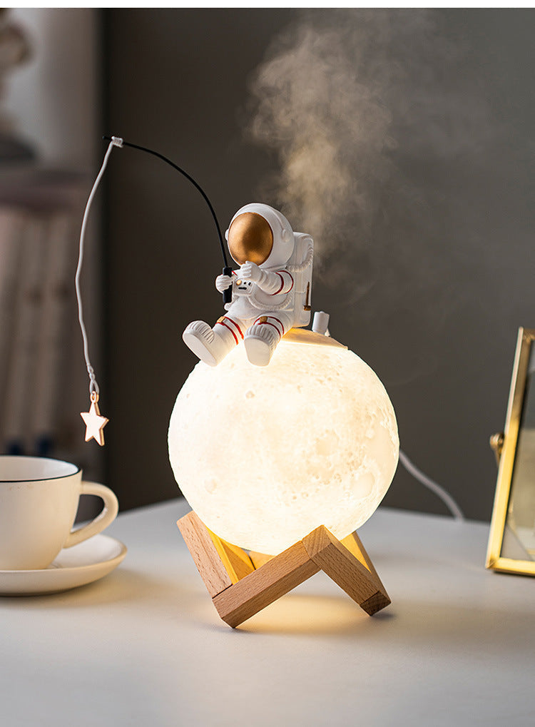 Luftbefeuchter mit Nachtlicht, Mondform und Astronautenfigur - Ansicht 3