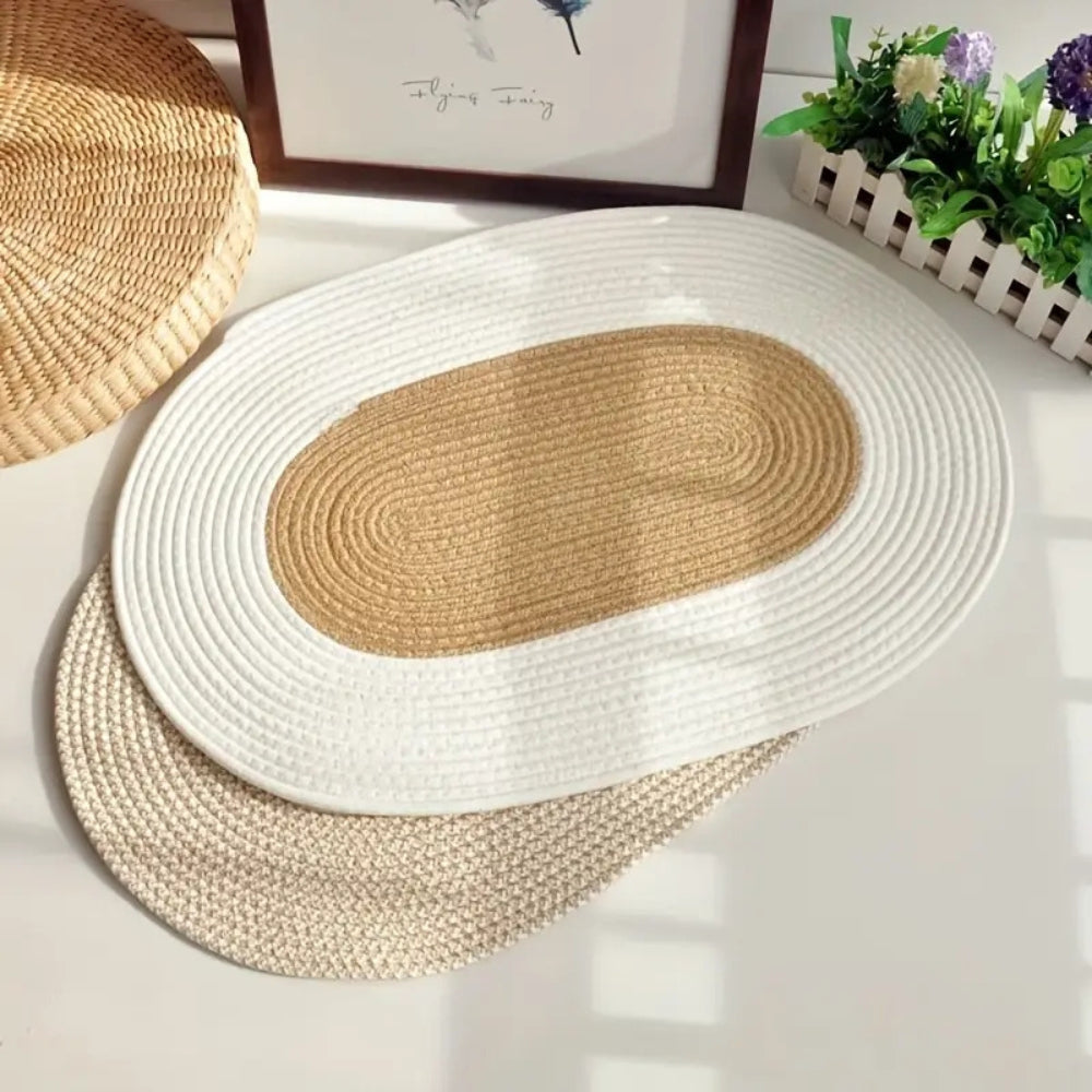 Teppich aus Hanf, oval und handgeflochten im Boho-Stil