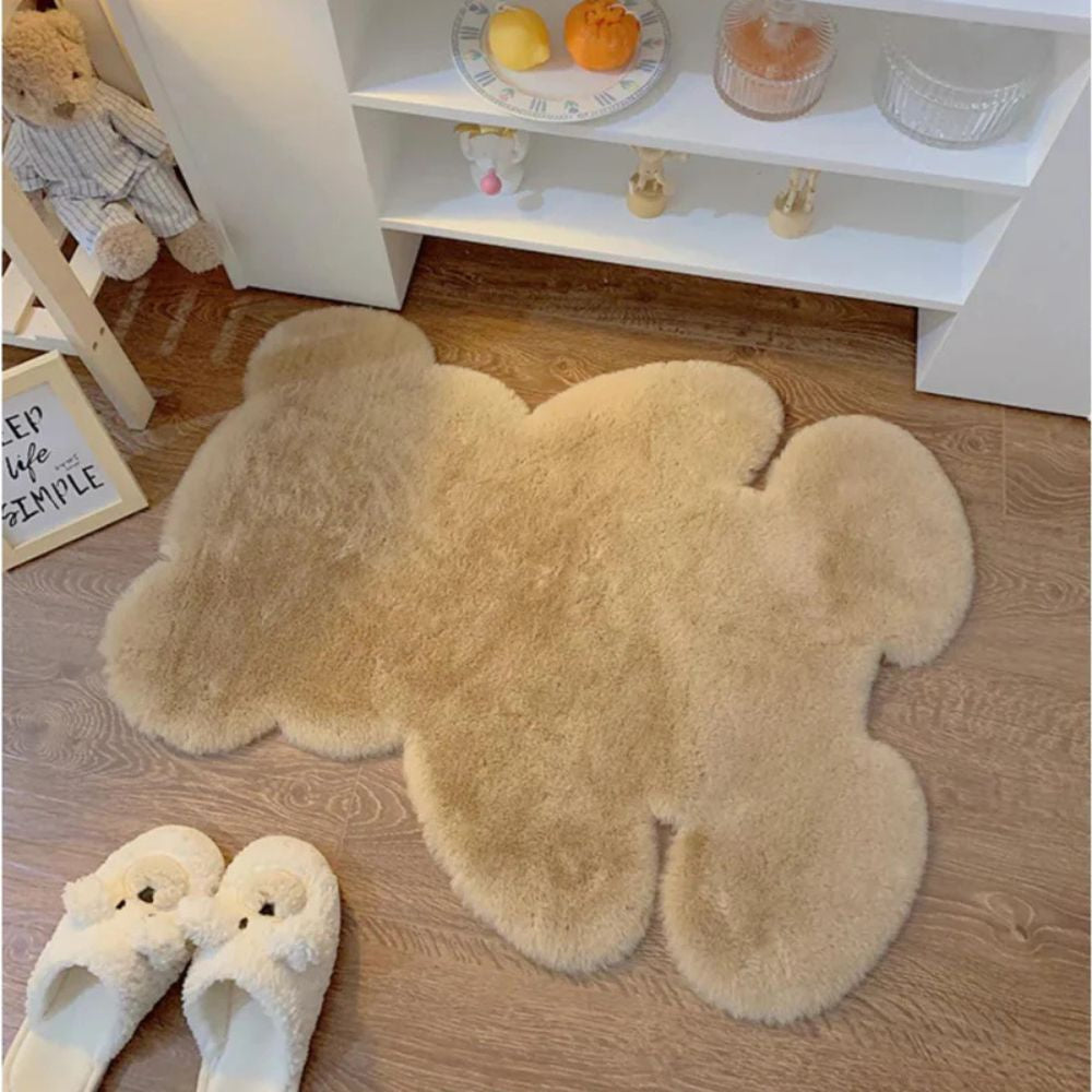 Teppich in Teddybärform, flauschig und maschinenwaschbar