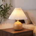 Tischlampe mit plissiertem Stoffschirm, LED und drei Lichtfarben - Ansicht 9