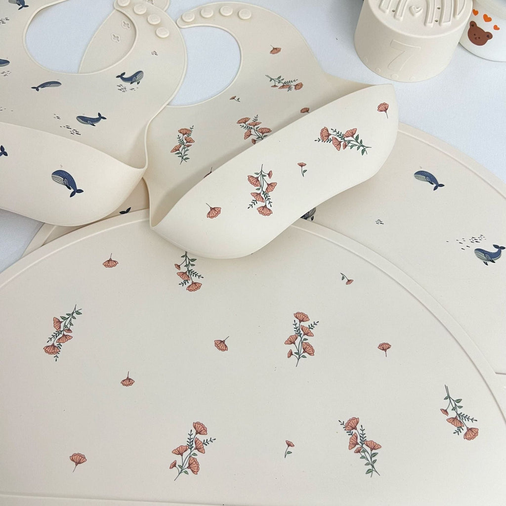 Tischset aus Silikon mit Saugfunktion, Walmotiv und erhöhtem Rand