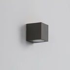 Wandlampe aus Metall und Glas mit LED, wetterfest für aussen