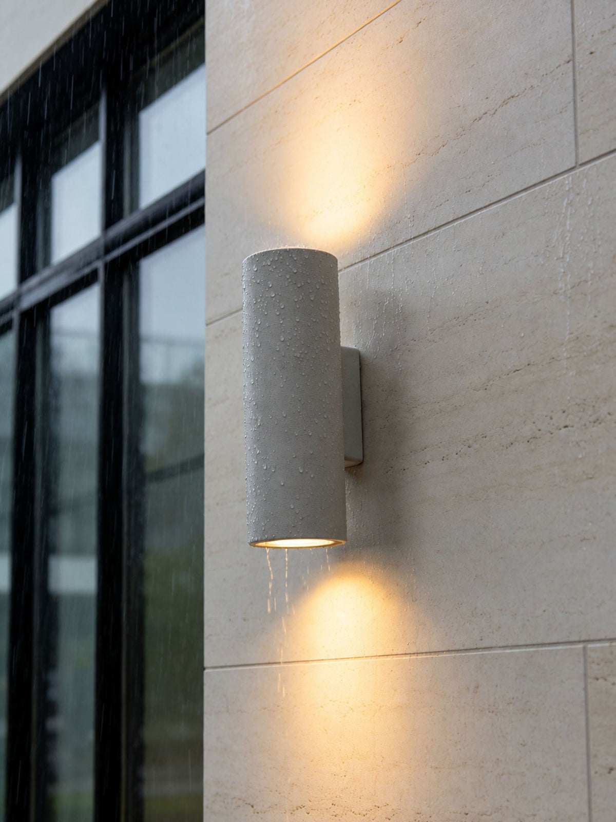 Wandlampe aus Mikrozement für aussen, IP65 mit Licht nach oben und unten - Ansicht 2