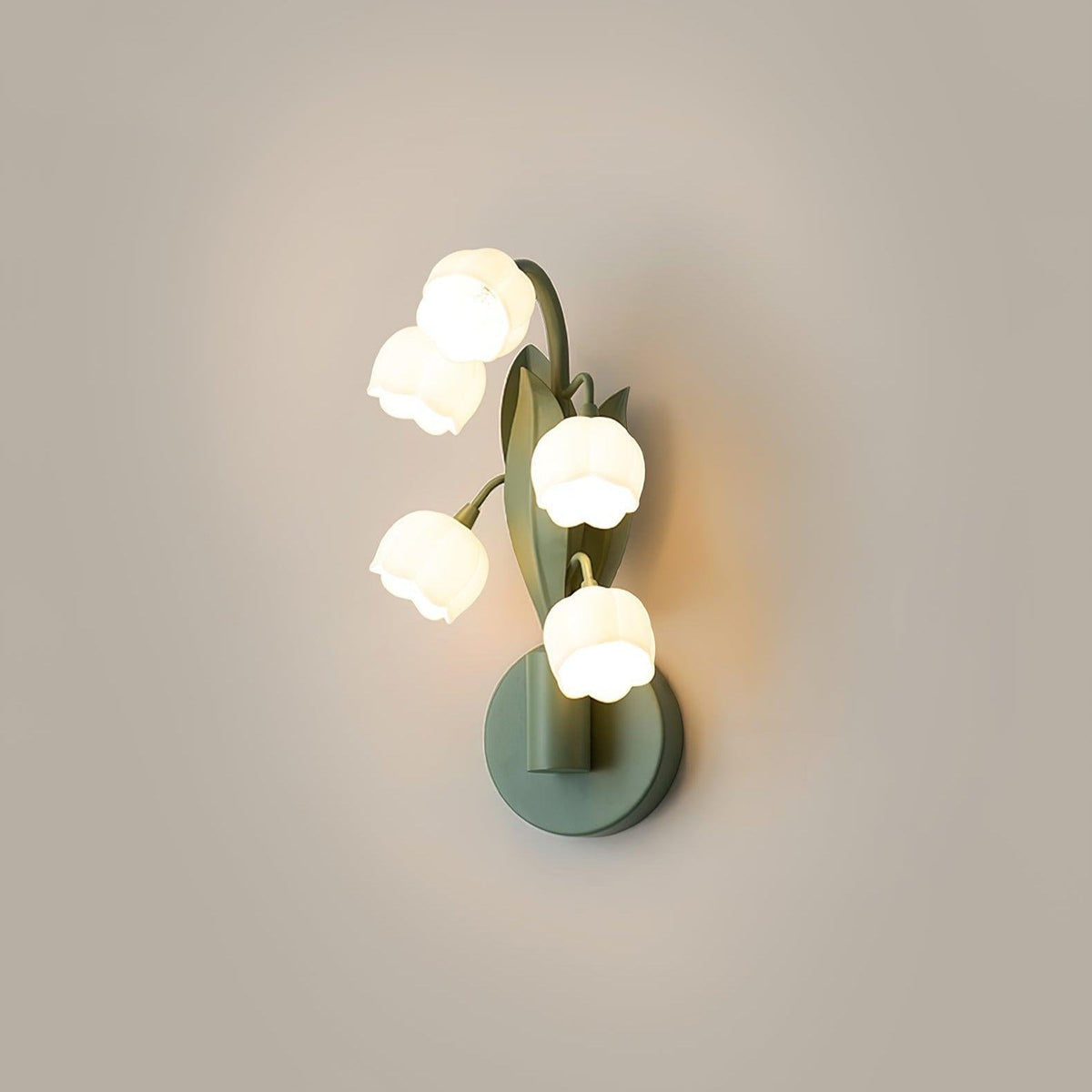 Wandlampe mit Orchideenmotiv, G4-Fassung und botanischem Blattwerk