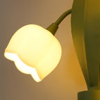 Wandlampe mit Orchideenmotiv, G4-Fassung und botanischem Blattwerk