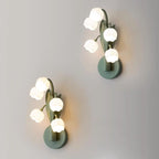 Wandlampe mit Orchideenmotiv, G4-Fassung und botanischem Blattwerk