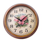 Wanduhr im nostalgischen Stil mit Blumenmotiv und grossen Ziffern