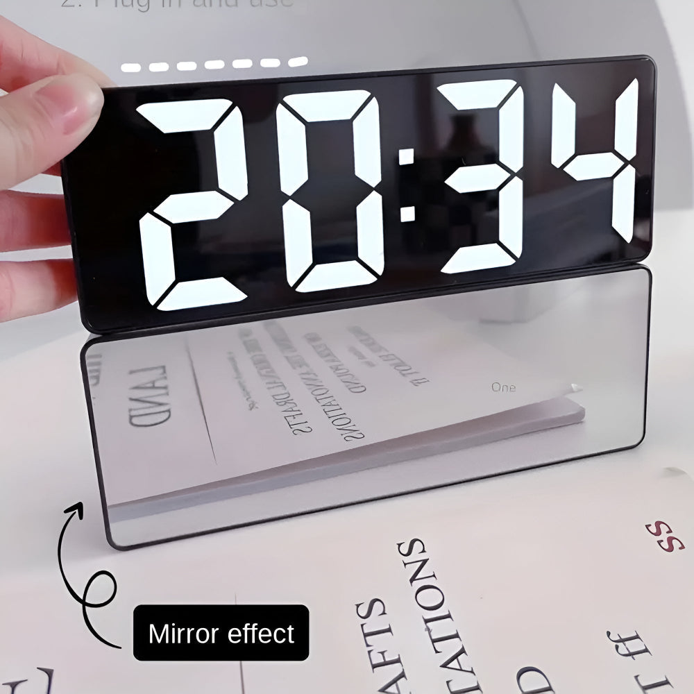 Wecker digital mit LED-Spiegeldisplay, Schlummerfunktion und Temperaturanzeige