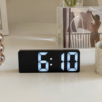 Wecker digital mit LED-Spiegeldisplay, Schlummerfunktion und Temperaturanzeige