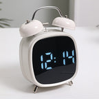 Wecker mit LED-Anzeige, Doppelglocken und extra lautem Alarm - Ansicht 4